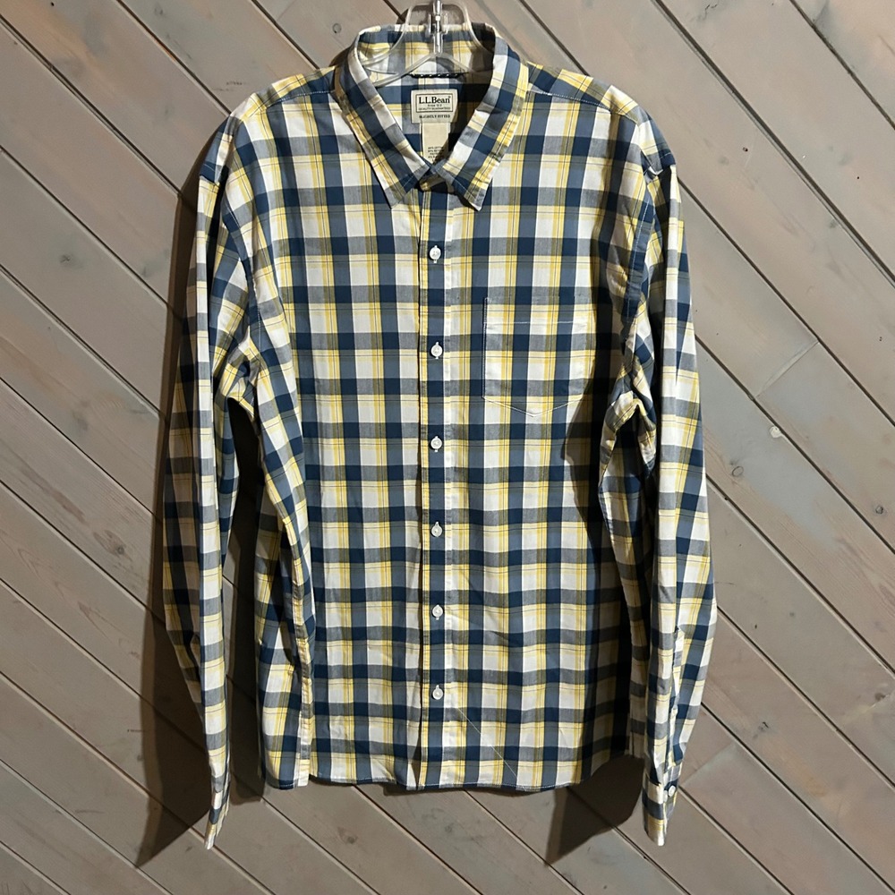 L.L.Bean Men's Button Down Plaid Shirt, Long Sleeve, Slightly Fitted - REG